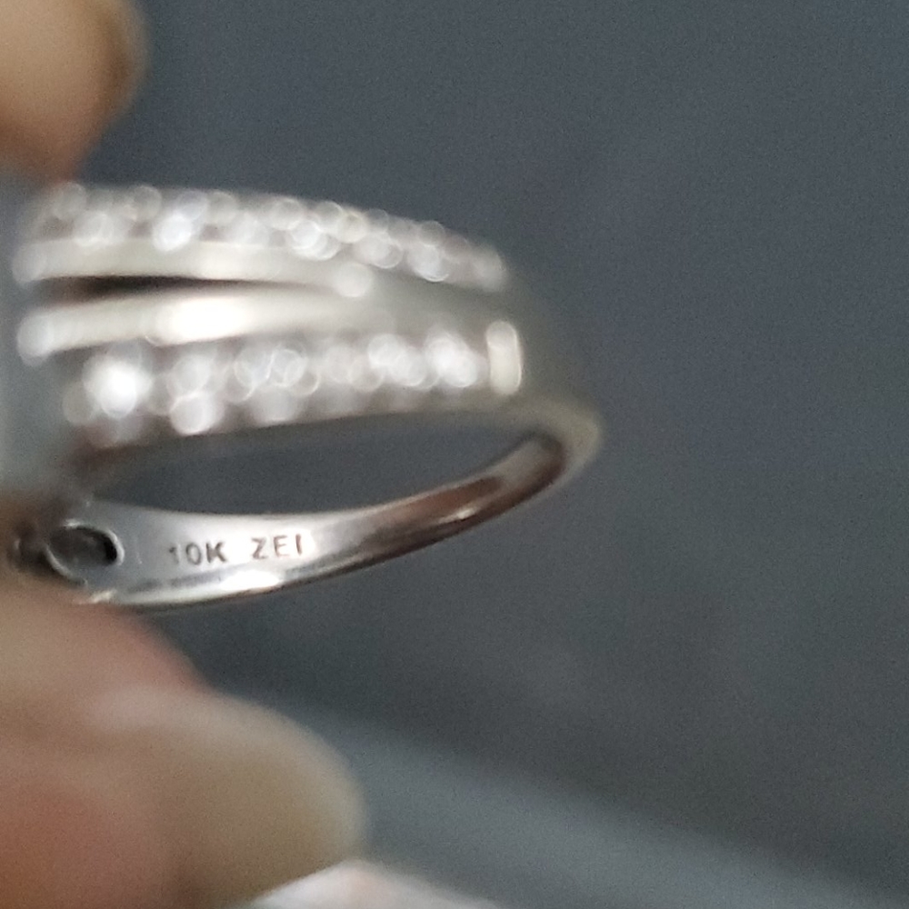 Diamond Ring - image 3